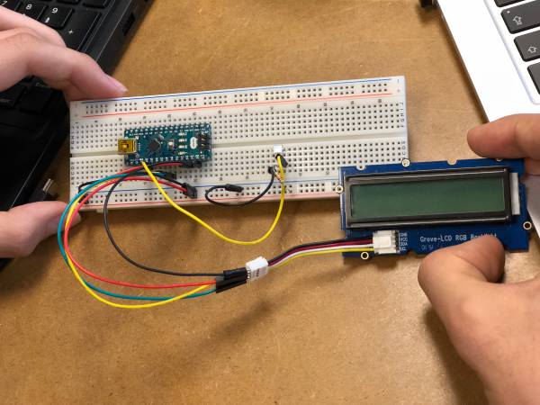 Premier circuit test avec la photodiode et l'écran LCD (afficheur de données réceptionnées)